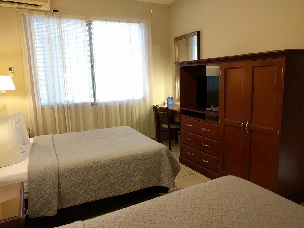 Hotel El Almendro Μανάγκουα Εξωτερικό φωτογραφία