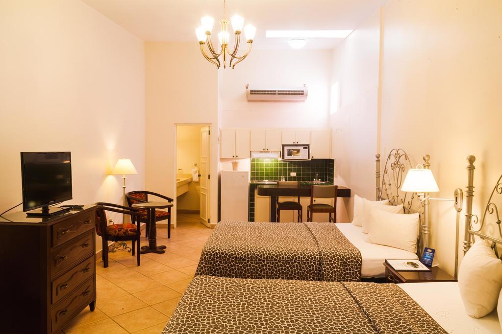Hotel El Almendro Μανάγκουα Εξωτερικό φωτογραφία