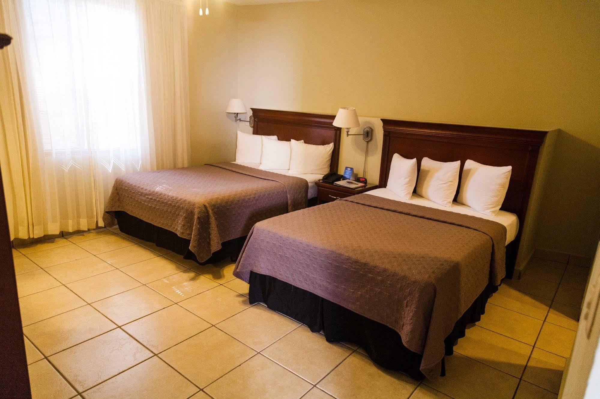 Hotel El Almendro Μανάγκουα Εξωτερικό φωτογραφία