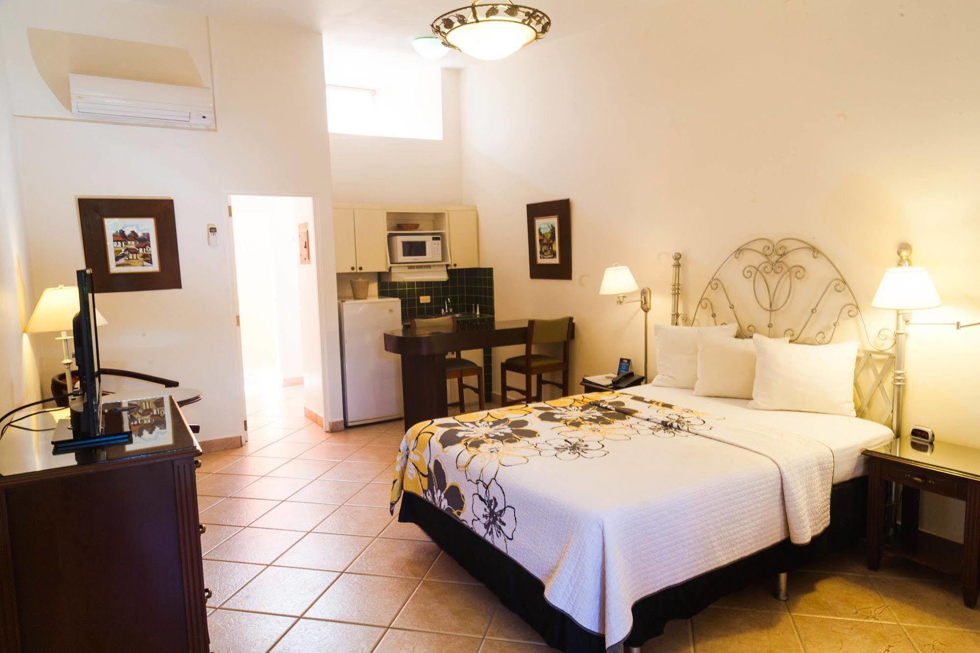 Hotel El Almendro Μανάγκουα Εξωτερικό φωτογραφία